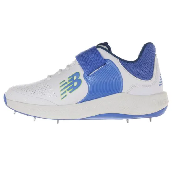 New Balance 4040 Metal Spike Cricket Shoes