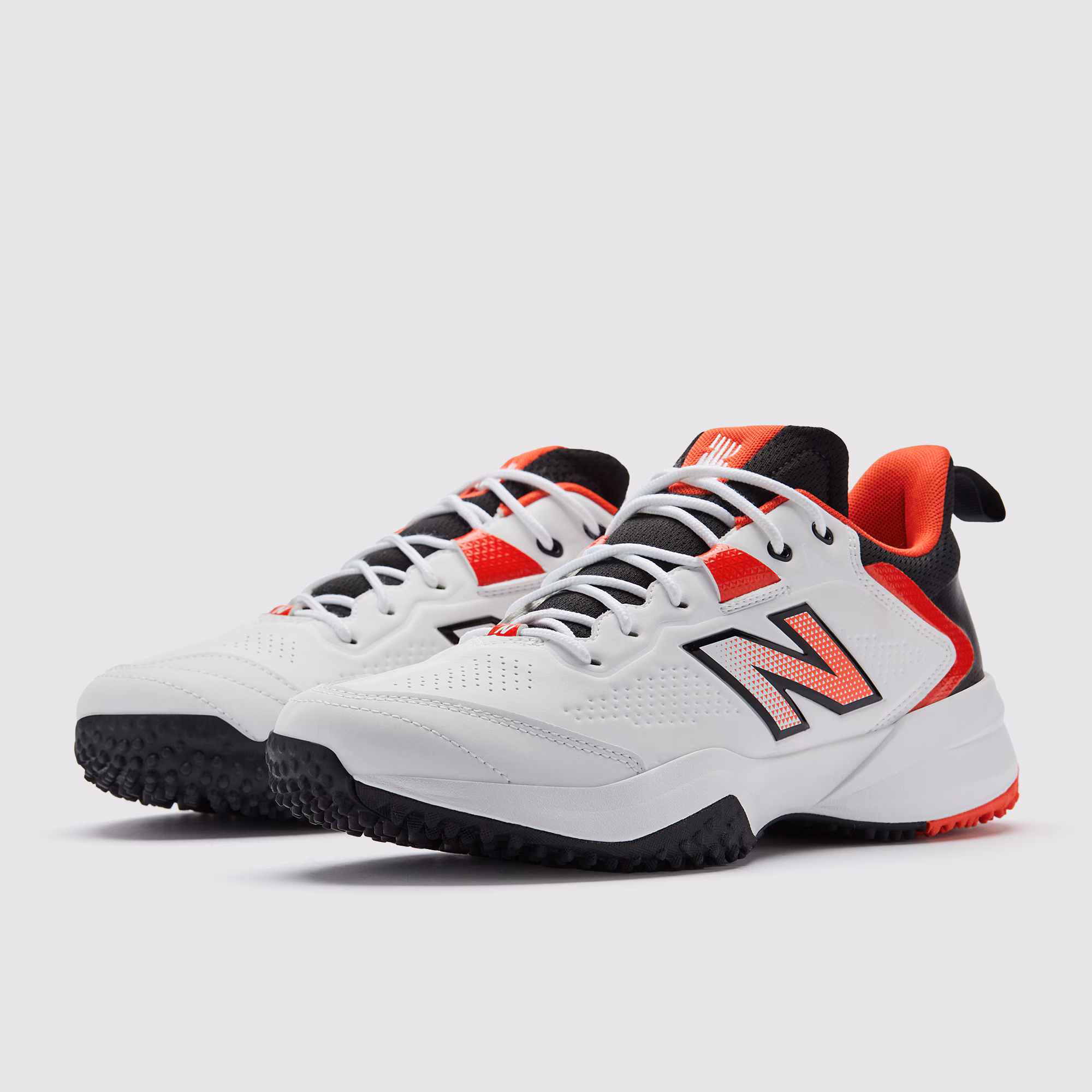 New Balance 4020 Rubber Spike Junior Cricket Shoes