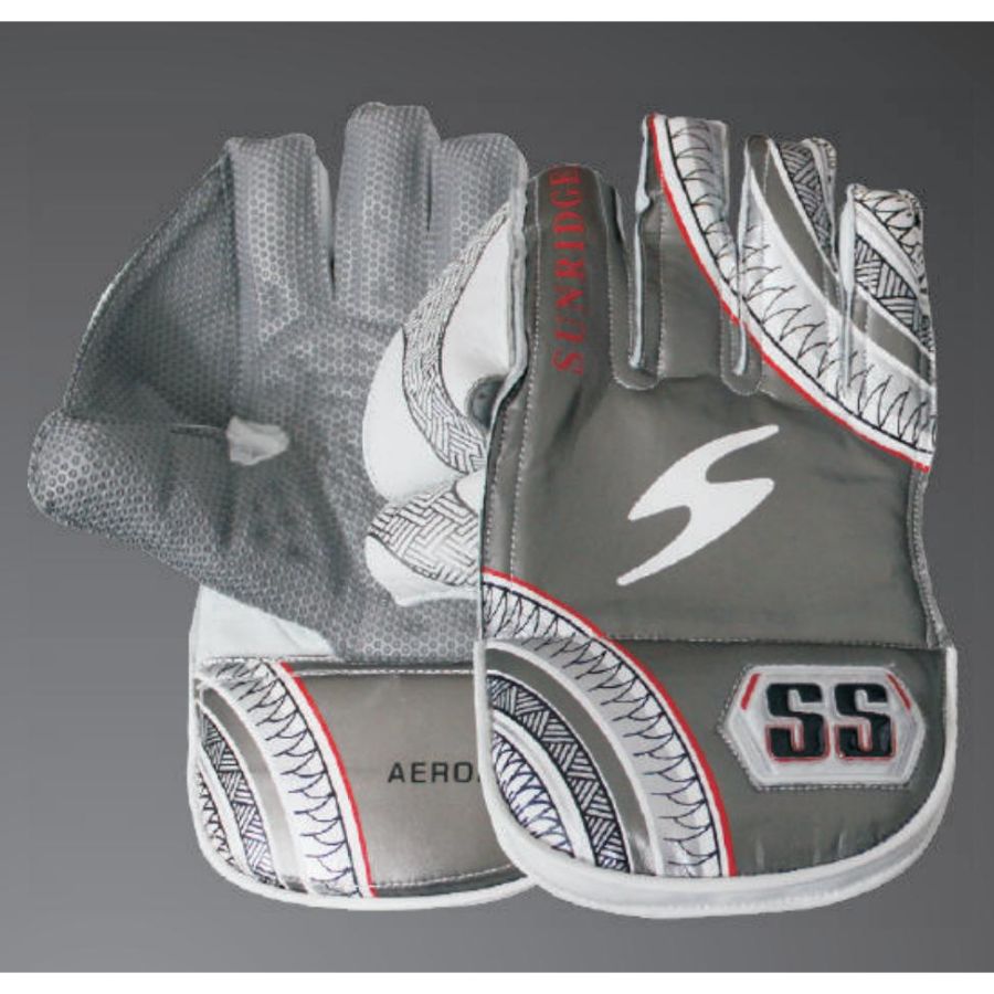 Junior wicket keeping gloves on sale